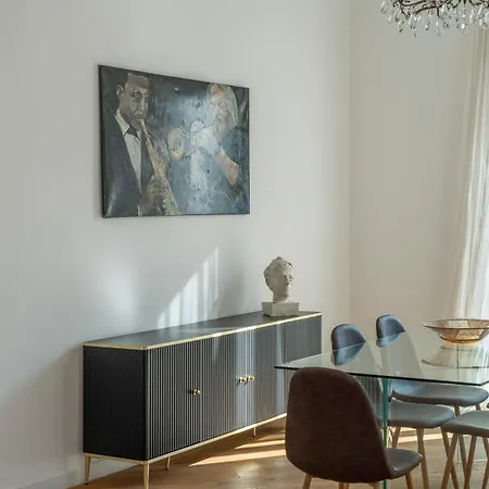 Colosseo A 900 M - Circo Massimo - Aventino Licinia Luxury Apartment *